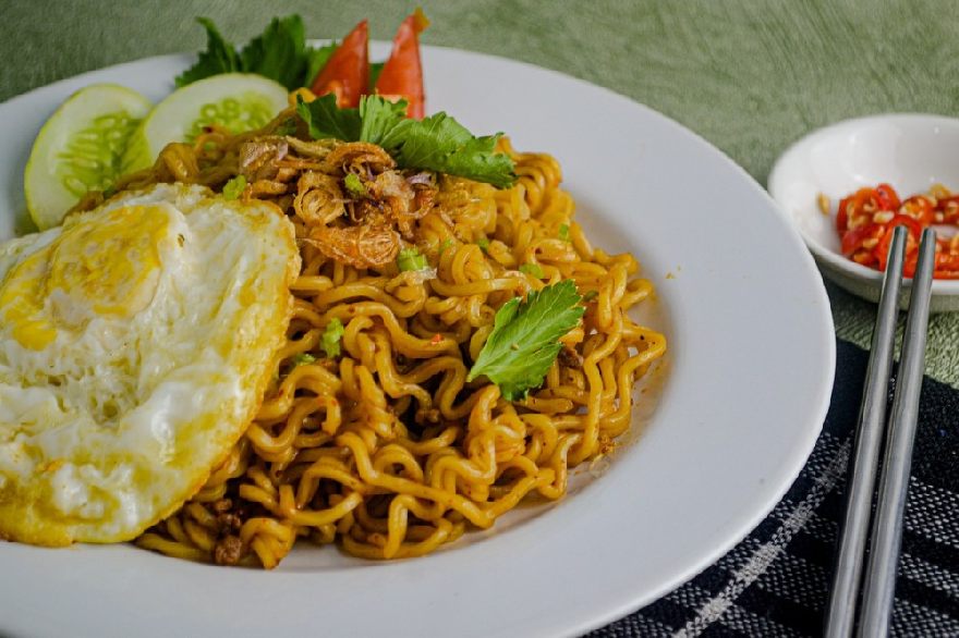 Delicious fried noodles with egg like you get at the Asisa Phong restaurant in Hamm.