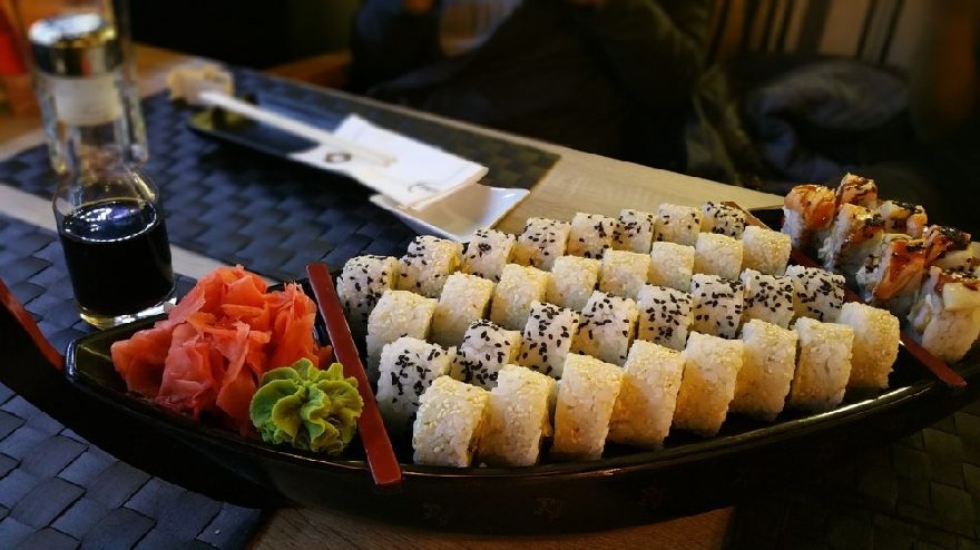 Finom sushi